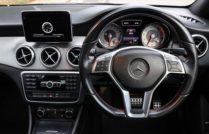 ขายรถเก๋งมือสอง-mercedes-benz-เมอร์เซเดสเบนซ์-cla250-amg-ซีแอลเอสองห้าศูนย์-เอเอ็มจี-รถปี2014-รหัส80740-3635ba92.jpg ขายรถเก๋งมือสอง-mercedes-benz-เมอร์เซเดสเบนซ์-cla250-amg-ซีแอลเอสองห้าศูนย์-เอเอ็มจี-รถปี2014-รหัส80740-3635ba92.jpg