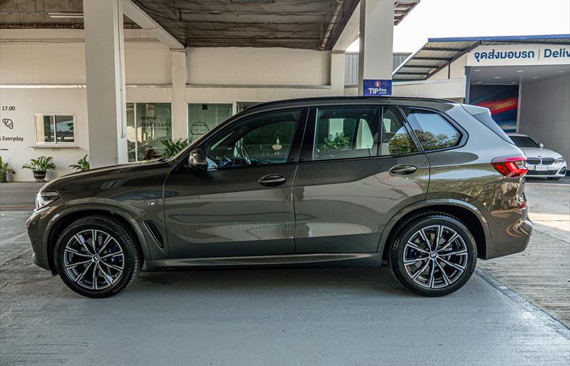ขายรถ-suv-มือสอง-bmw-บีเอ็มดับบลิว-x5-เอ็กซ์5-รถปี2023-รหัส80813-6a849eea.jpg ขายรถ-suv-มือสอง-bmw-บีเอ็มดับบลิว-x5-เอ็กซ์5-รถปี2023-รหัส80813-6a849eea.jpg