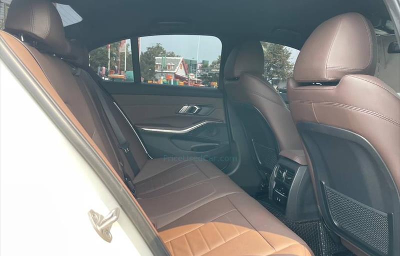 ขายรถเก๋งมือสอง-bmw-บีเอ็มดับบลิว-320d-สามสองศูนย์ดี-รถปี2022-รหัส80823-7ff87955.jpg ขายรถเก๋งมือสอง-bmw-บีเอ็มดับบลิว-320d-สามสองศูนย์ดี-รถปี2022-รหัส80823-7ff87955.jpg