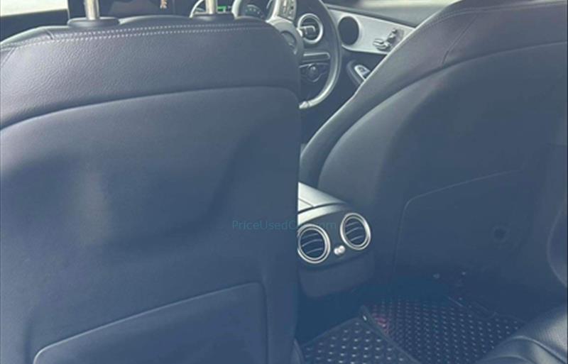 ขายรถเก๋งมือสอง-mercedes-benz-เมอร์เซเดสเบนซ์-c300-รถปี2021-รหัส80874-d89f37fb.jpg ขายรถเก๋งมือสอง-mercedes-benz-เมอร์เซเดสเบนซ์-c300-รถปี2021-รหัส80874-d89f37fb.jpg