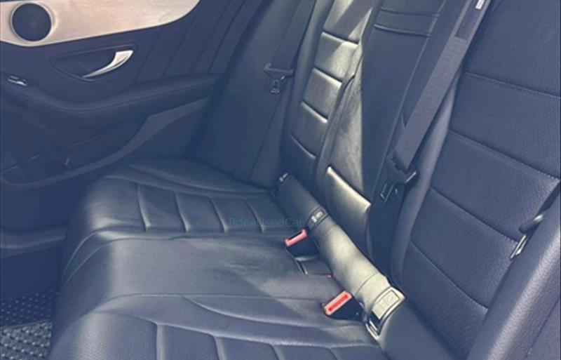 ขายรถเก๋งมือสอง-mercedes-benz-เมอร์เซเดสเบนซ์-c300-รถปี2021-รหัส80874-e6650384.jpg ขายรถเก๋งมือสอง-mercedes-benz-เมอร์เซเดสเบนซ์-c300-รถปี2021-รหัส80874-e6650384.jpg