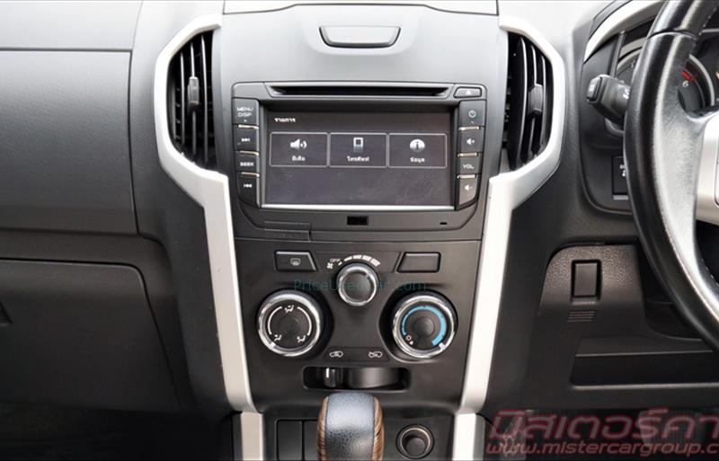ขายรถ-suv-มือสอง-isuzu-อีซูซุ-mu-x-มิวเอ็กซ์-รถปี2016-รหัส80954-c96606b0.jpg ขายรถ-suv-มือสอง-isuzu-อีซูซุ-mu-x-มิวเอ็กซ์-รถปี2016-รหัส80954-c96606b0.jpg