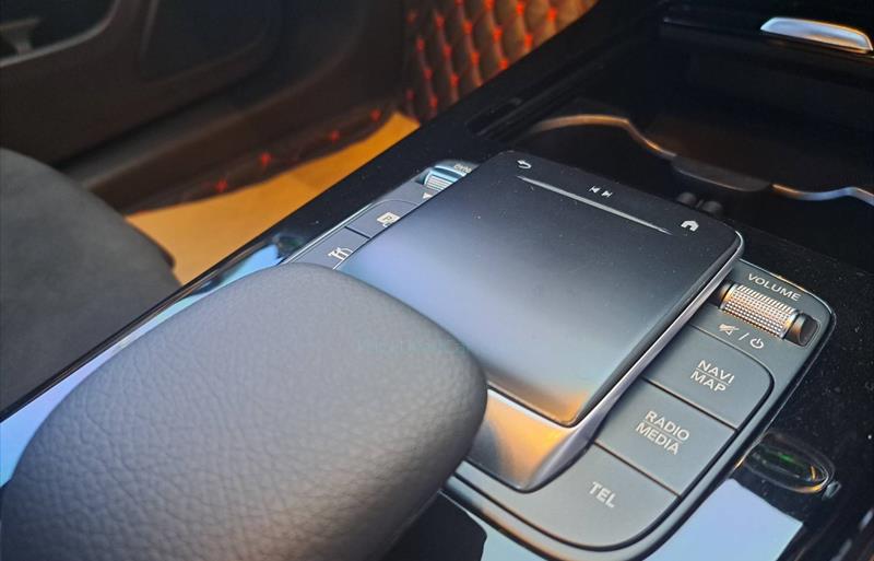 ขายรถเก๋งมือสอง-mercedes-benz-เมอร์เซเดสเบนซ์-a200-รถปี2022-รหัส80968-360a3aab.jpg ขายรถเก๋งมือสอง-mercedes-benz-เมอร์เซเดสเบนซ์-a200-รถปี2022-รหัส80968-360a3aab.jpg