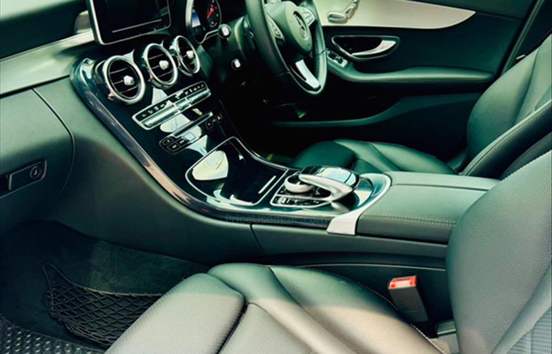 ขายรถเก๋งมือสอง-mercedes-benz-เมอร์เซเดสเบนซ์-c350-ซีสามห้าศูนย์-รถปี2016-รหัส80997-bff1332a.jpg ขายรถเก๋งมือสอง-mercedes-benz-เมอร์เซเดสเบนซ์-c350-ซีสามห้าศูนย์-รถปี2016-รหัส80997-bff1332a.jpg