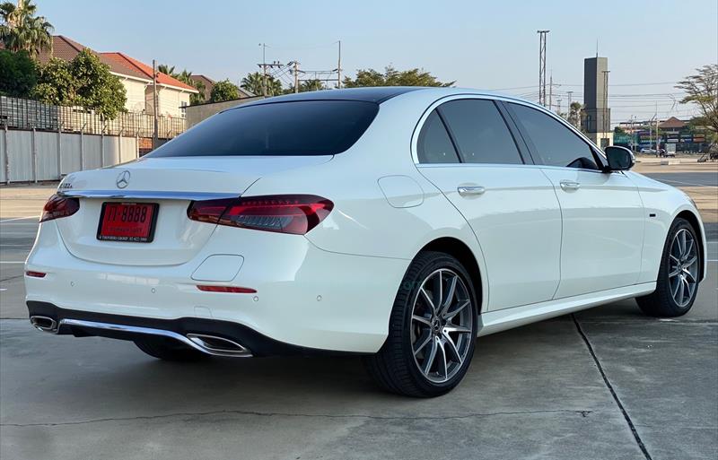 ขายรถเก๋งมือสอง-mercedes-benz-เมอร์เซเดสเบนซ์-e300-อีสามศูนย์ศูนย์-รถปี2022-รหัส81017-ce0d1e4d.jpg ขายรถเก๋งมือสอง-mercedes-benz-เมอร์เซเดสเบนซ์-e300-อีสามศูนย์ศูนย์-รถปี2022-รหัส81017-ce0d1e4d.jpg