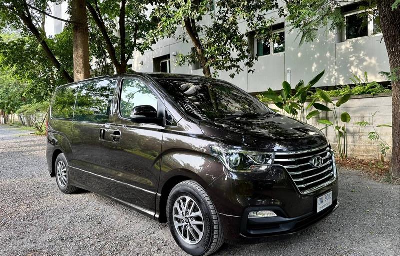 ขายรถตู้มือสอง hyundai h-1 รถปี2019 รหัส 81072 รูปที่3