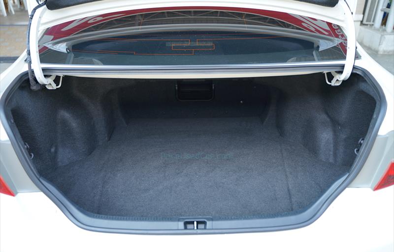 ขายรถเก๋งมือสอง-toyota-โตโยต้า-camry-คัมรี่-รถปี2014-รหัส81125-7ddfa227.jpg ขายรถเก๋งมือสอง-toyota-โตโยต้า-camry-คัมรี่-รถปี2014-รหัส81125-7ddfa227.jpg