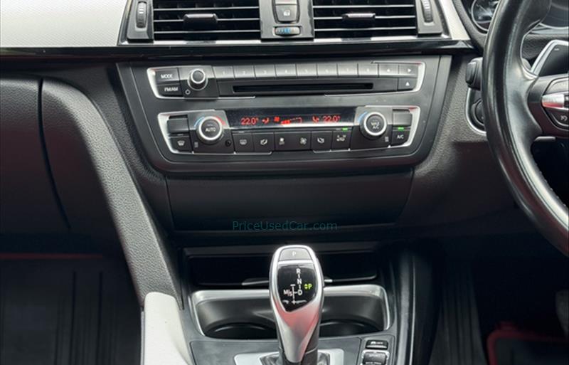 ขายรถเก๋งมือสอง-bmw-บีเอ็มดับบลิว-320d-สามสองศูนย์ดี-รถปี2016-รหัส81139-f68e8404.jpg ขายรถเก๋งมือสอง-bmw-บีเอ็มดับบลิว-320d-สามสองศูนย์ดี-รถปี2016-รหัส81139-f68e8404.jpg