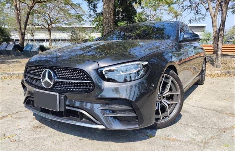 รถเก๋งมือสอง  MERCEDES BENZ E220 D รถปี2022