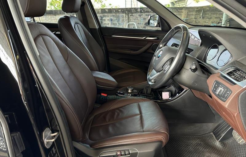 ขายรถ-suv-มือสอง-bmw-บีเอ็มดับบลิว-x1-เอ็กซ์1-รถปี2018-รหัส81142-744a50c1.jpg ขายรถ-suv-มือสอง-bmw-บีเอ็มดับบลิว-x1-เอ็กซ์1-รถปี2018-รหัส81142-744a50c1.jpg