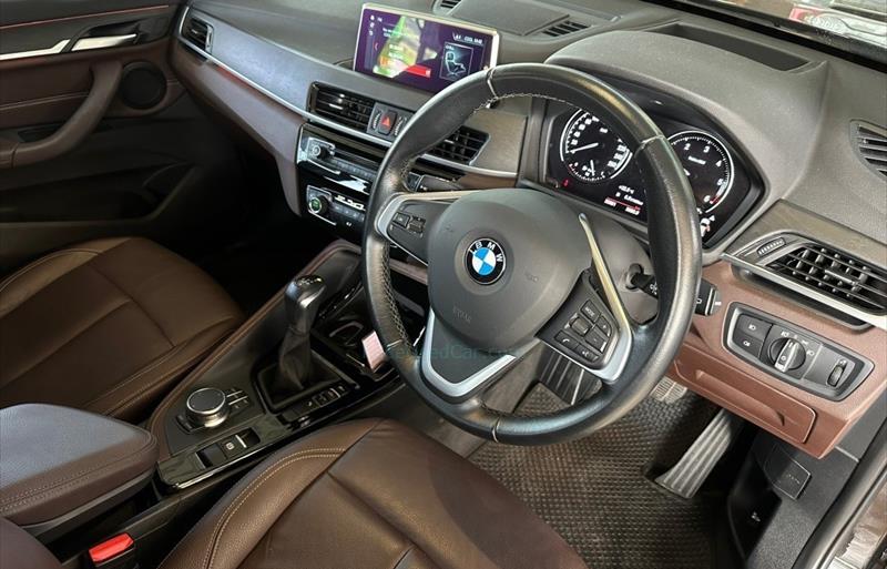 ขายรถ-suv-มือสอง-bmw-บีเอ็มดับบลิว-x1-เอ็กซ์1-รถปี2018-รหัส81142-97532a2f.jpg ขายรถ-suv-มือสอง-bmw-บีเอ็มดับบลิว-x1-เอ็กซ์1-รถปี2018-รหัส81142-97532a2f.jpg