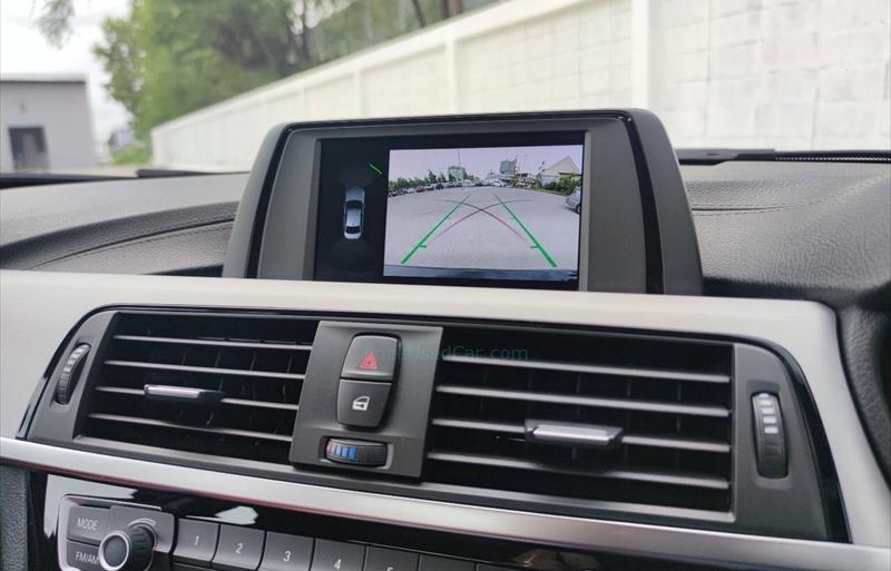 ขายรถเก๋งมือสอง-bmw-บีเอ็มดับบลิว-330e-รถปี2018-รหัส81143-cb194888.jpg ขายรถเก๋งมือสอง-bmw-บีเอ็มดับบลิว-330e-รถปี2018-รหัส81143-cb194888.jpg
