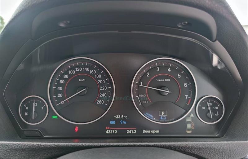 ขายรถเก๋งมือสอง-bmw-บีเอ็มดับบลิว-330e-รถปี2018-รหัส81143-e77afdd5.jpg ขายรถเก๋งมือสอง-bmw-บีเอ็มดับบลิว-330e-รถปี2018-รหัส81143-e77afdd5.jpg