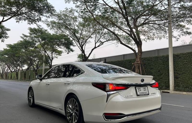 ขายรถเก๋งมือสอง lexus es300h รถปี2019 รหัส 81167 รูปที่5