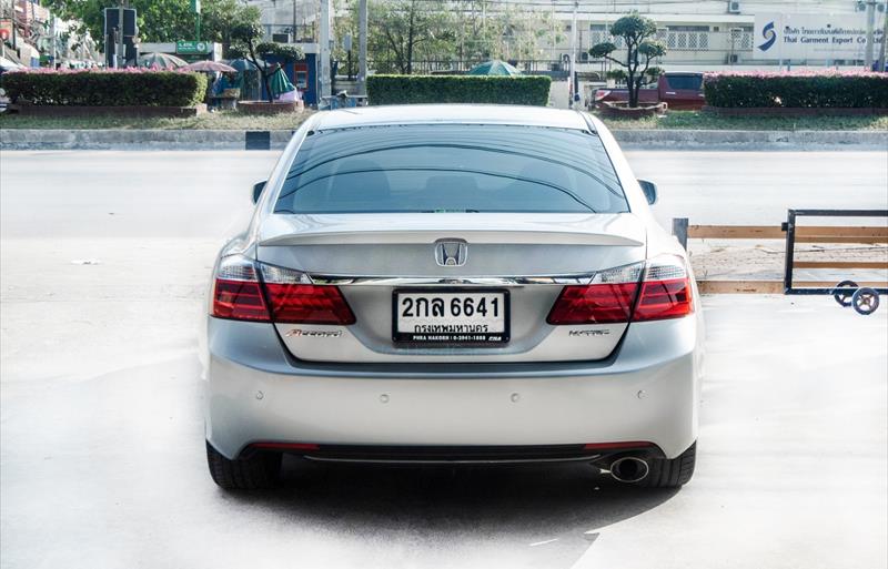 ขายรถเก๋งมือสอง-honda-ฮอนด้า-accord-แอคคอร์ด-รถปี2013-รหัส81187-a9b1ff9f.jpg ขายรถเก๋งมือสอง-honda-ฮอนด้า-accord-แอคคอร์ด-รถปี2013-รหัส81187-a9b1ff9f.jpg
