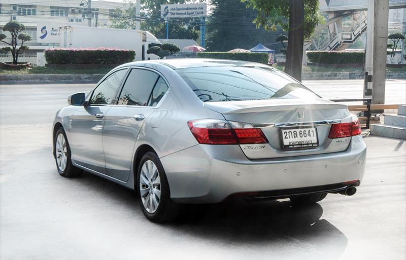 ขายรถเก๋งมือสอง honda accord รถปี2013 รหัส 81187 รูปที่6