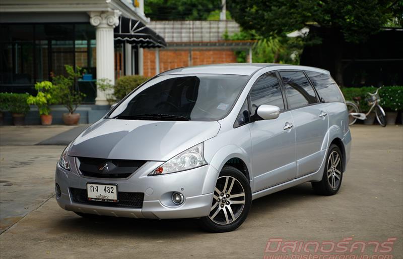 รถตู้มือสอง MITSUBISHI SPACE WAGON รถปี 2008