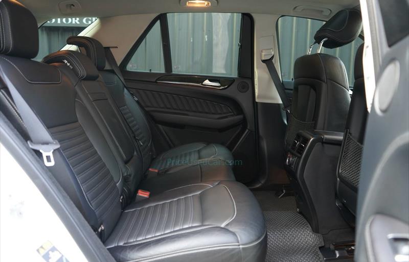 ขายรถเก๋งมือสอง-mercedes-benz-เมอร์เซเดสเบนซ์-gle500-รถปี2018-รหัส81249-2d56b03b.jpg ขายรถเก๋งมือสอง-mercedes-benz-เมอร์เซเดสเบนซ์-gle500-รถปี2018-รหัส81249-2d56b03b.jpg