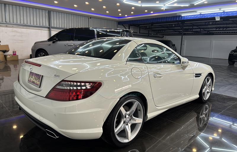 ขายรถเก๋งมือสอง-mercedes-benz-เมอร์เซเดสเบนซ์-slk200-amg-รถปี2012-รหัส81282-5a63c6fa.jpg ขายรถเก๋งมือสอง-mercedes-benz-เมอร์เซเดสเบนซ์-slk200-amg-รถปี2012-รหัส81282-5a63c6fa.jpg