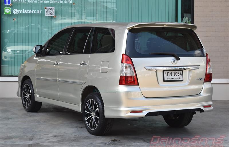 ขายรถตู้มือสอง toyota innova รถปี2012 รหัส 81302 รูปที่3