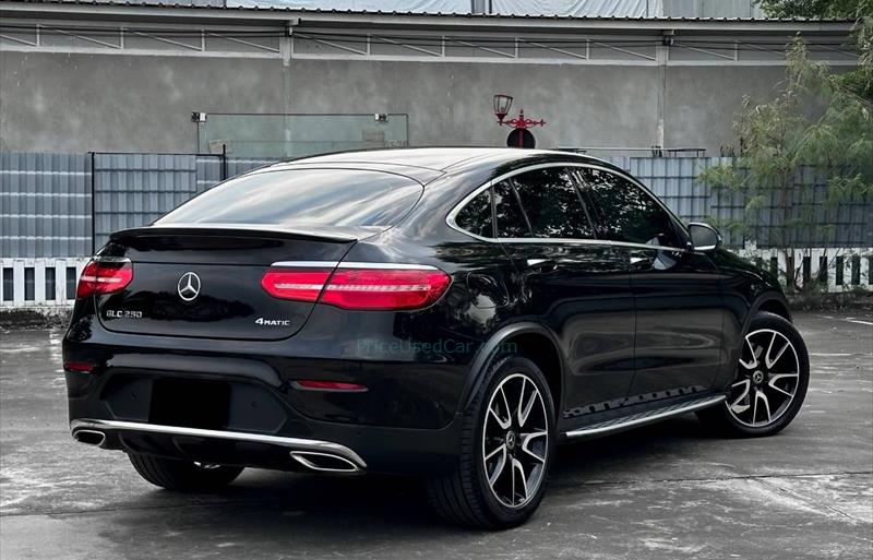 ขายรถเก๋งมือสอง-mercedes-benz-เมอร์เซเดสเบนซ์-glc250-จีแอลซีสองห้าศูนย์-รถปี2018-รหัส81307-222a3897.jpg ขายรถเก๋งมือสอง-mercedes-benz-เมอร์เซเดสเบนซ์-glc250-จีแอลซีสองห้าศูนย์-รถปี2018-รหัส81307-222a3897.jpg