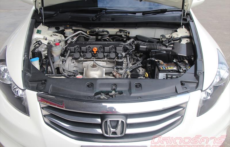 ขายรถเก๋งมือสอง honda accord รถปี2011 รหัส 81327 รูปที่5