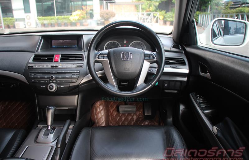 ขายรถเก๋งมือสอง honda accord รถปี2011 รหัส 81327 รูปที่7