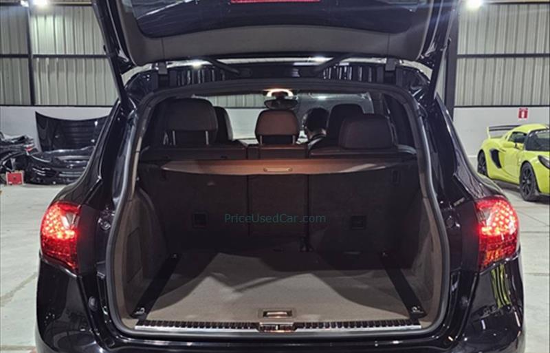 ขายรถ-suv-มือสอง-porsche-ปอร์เช่-cayenne-รถปี2012-รหัส81333-af081bb6.jpg ขายรถ-suv-มือสอง-porsche-ปอร์เช่-cayenne-รถปี2012-รหัส81333-af081bb6.jpg