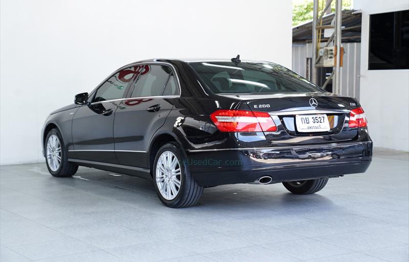 ขายรถเก๋งมือสอง-mercedes-benz-เมอร์เซเดสเบนซ์-e200-cgi-รถปี2012-รหัส81367-1ba66585.jpg ขายรถเก๋งมือสอง-mercedes-benz-เมอร์เซเดสเบนซ์-e200-cgi-รถปี2012-รหัส81367-1ba66585.jpg