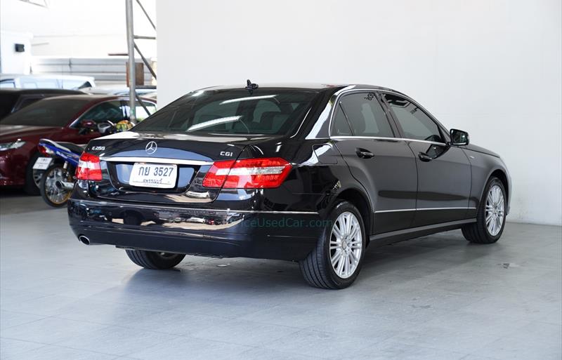 ขายรถเก๋งมือสอง-mercedes-benz-เมอร์เซเดสเบนซ์-e200-cgi-รถปี2012-รหัส81367-6ed9e1ae.jpg ขายรถเก๋งมือสอง-mercedes-benz-เมอร์เซเดสเบนซ์-e200-cgi-รถปี2012-รหัส81367-6ed9e1ae.jpg