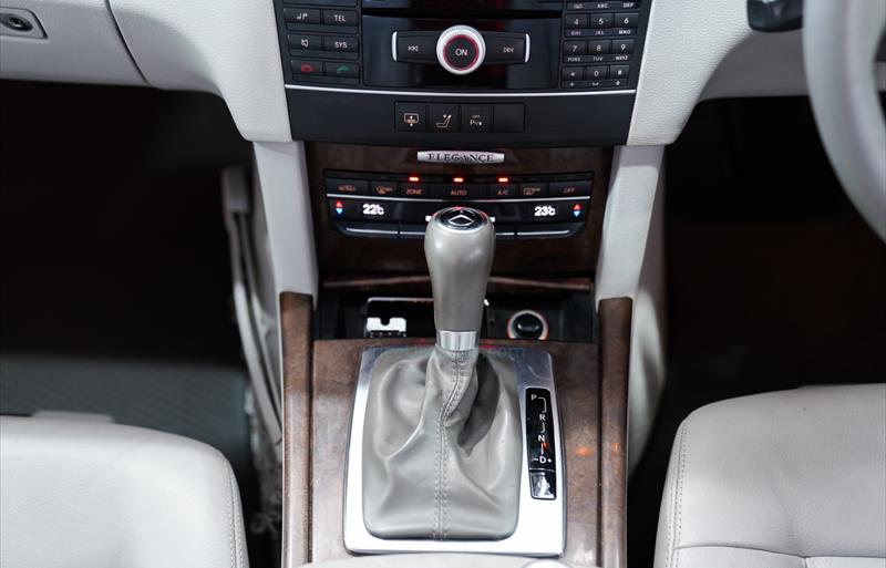 ขายรถเก๋งมือสอง-mercedes-benz-เมอร์เซเดสเบนซ์-e200-cgi-รถปี2012-รหัส81367-fec2d57b.jpg ขายรถเก๋งมือสอง-mercedes-benz-เมอร์เซเดสเบนซ์-e200-cgi-รถปี2012-รหัส81367-fec2d57b.jpg