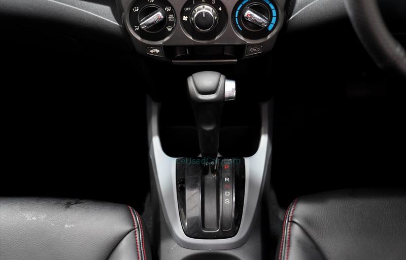 ขายรถเก๋งมือสอง-honda-ฮอนด้า-city-ซิตี้-รถปี2012-รหัส81370-09e3c371.jpg ขายรถเก๋งมือสอง-honda-ฮอนด้า-city-ซิตี้-รถปี2012-รหัส81370-09e3c371.jpg