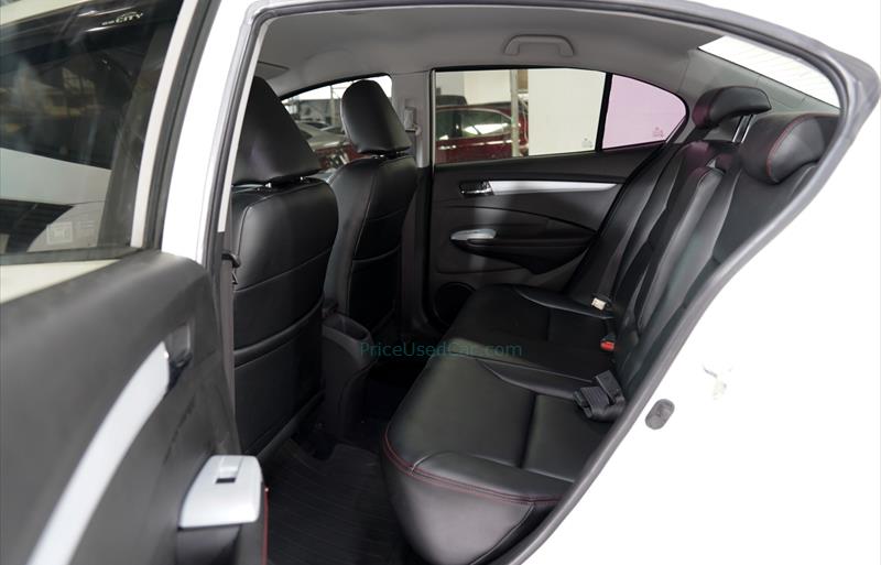 ขายรถเก๋งมือสอง-honda-ฮอนด้า-city-ซิตี้-รถปี2012-รหัส81370-b8b82cda.jpg ขายรถเก๋งมือสอง-honda-ฮอนด้า-city-ซิตี้-รถปี2012-รหัส81370-b8b82cda.jpg