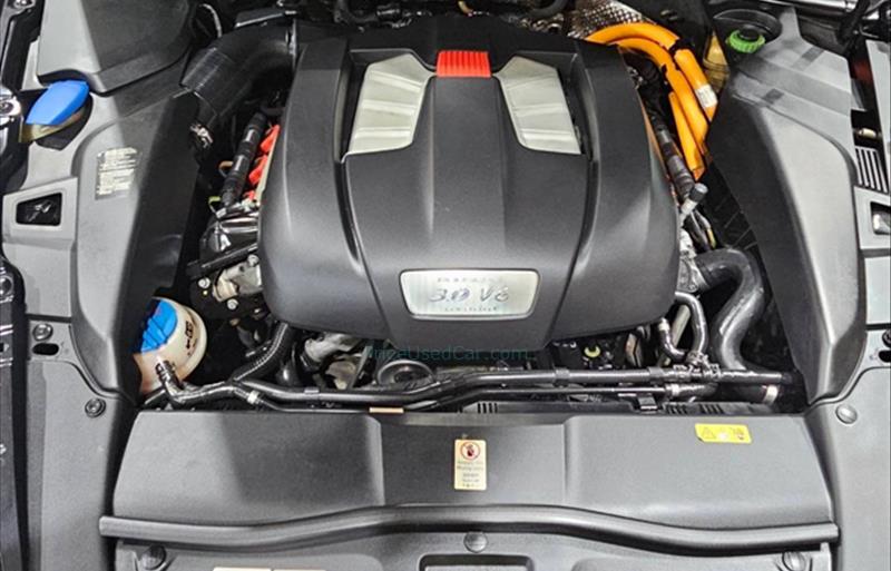ขายรถ-suv-มือสอง-porsche-ปอร์เช่-cayenne-รถปี2012-รหัส81391-09be93a0.jpg ขายรถ-suv-มือสอง-porsche-ปอร์เช่-cayenne-รถปี2012-รหัส81391-09be93a0.jpg