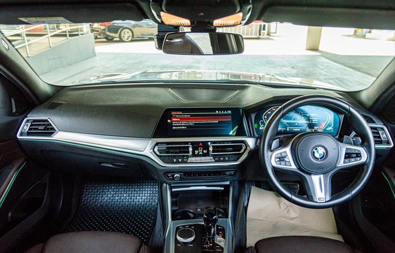 ขายรถเก๋งมือสอง-bmw-บีเอ็มดับบลิว-320d-สามสองศูนย์ดี-รถปี2021-รหัส81438-76e06413.jpg ขายรถเก๋งมือสอง-bmw-บีเอ็มดับบลิว-320d-สามสองศูนย์ดี-รถปี2021-รหัส81438-76e06413.jpg