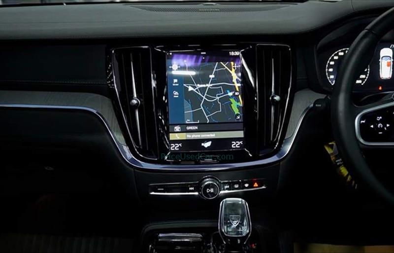 ขายรถเก๋งมือสอง-volvo-วอลโว่-v60-รถปี2021-รหัส81453-440b3d9a.jpg ขายรถเก๋งมือสอง-volvo-วอลโว่-v60-รถปี2021-รหัส81453-440b3d9a.jpg