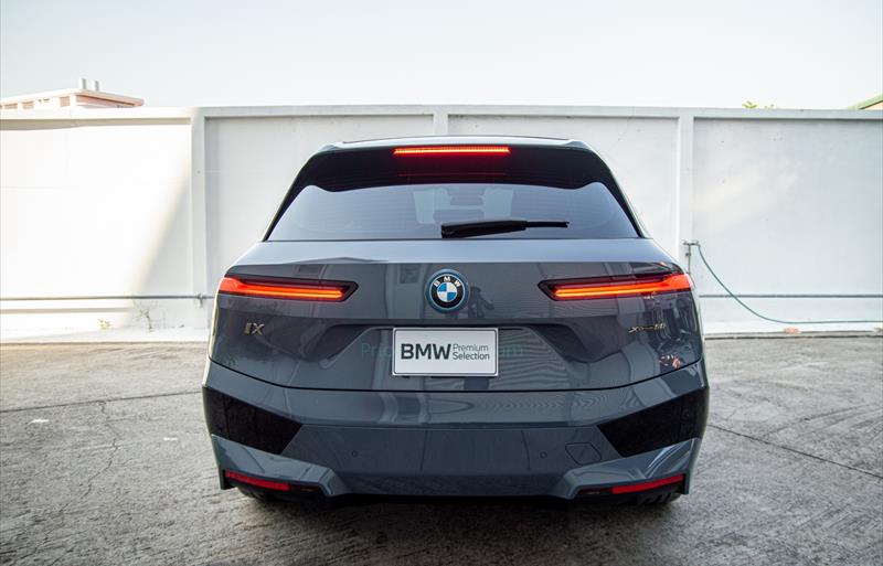 ขายรถ-suv-มือสอง-bmw-บีเอ็มดับบลิว-ix3-ไอเอ็กซ์3-รถปี2023-รหัส81485-667238af.jpg ขายรถ-suv-มือสอง-bmw-บีเอ็มดับบลิว-ix3-ไอเอ็กซ์3-รถปี2023-รหัส81485-667238af.jpg