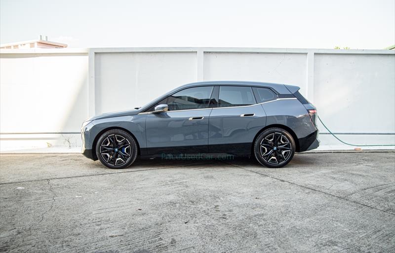 ขายรถ-suv-มือสอง-bmw-บีเอ็มดับบลิว-ix3-ไอเอ็กซ์3-รถปี2023-รหัส81485-a1eb81fd.jpg ขายรถ-suv-มือสอง-bmw-บีเอ็มดับบลิว-ix3-ไอเอ็กซ์3-รถปี2023-รหัส81485-a1eb81fd.jpg