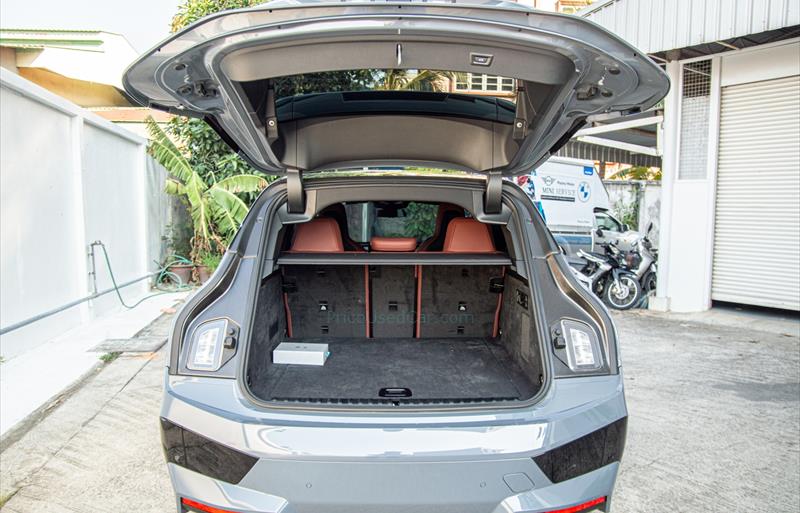 ขายรถ-suv-มือสอง-bmw-บีเอ็มดับบลิว-ix3-ไอเอ็กซ์3-รถปี2023-รหัส81485-dfdfc4b6.jpg ขายรถ-suv-มือสอง-bmw-บีเอ็มดับบลิว-ix3-ไอเอ็กซ์3-รถปี2023-รหัส81485-dfdfc4b6.jpg