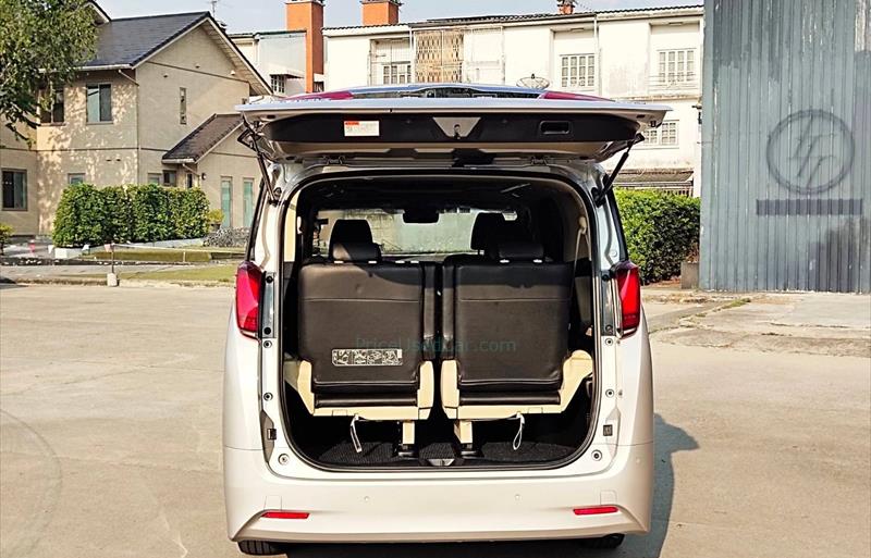 ขายรถตู้มือสอง-toyota-โตโยต้า-alphard-อัลพาร์ด-รถปี2019-รหัส81539-2dc655ff.jpg ขายรถตู้มือสอง-toyota-โตโยต้า-alphard-อัลพาร์ด-รถปี2019-รหัส81539-2dc655ff.jpg