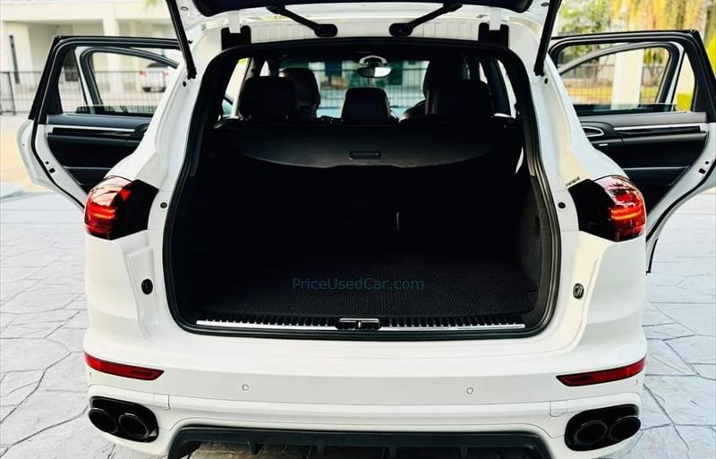 ขายรถ-suv-มือสอง-porsche-ปอร์เช่-cayenne-รถปี2012-รหัส81540-75e4010e.jpg ขายรถ-suv-มือสอง-porsche-ปอร์เช่-cayenne-รถปี2012-รหัส81540-75e4010e.jpg