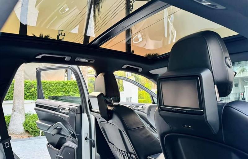 ขายรถ-suv-มือสอง-porsche-ปอร์เช่-cayenne-รถปี2012-รหัส81540-87002d89.jpg ขายรถ-suv-มือสอง-porsche-ปอร์เช่-cayenne-รถปี2012-รหัส81540-87002d89.jpg
