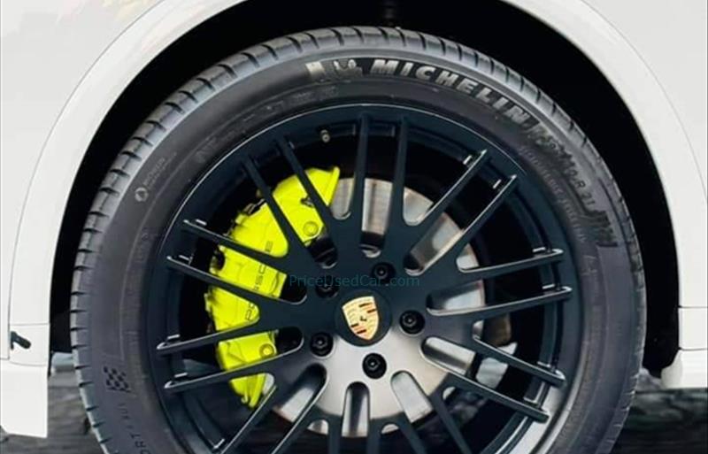 ขายรถ-suv-มือสอง-porsche-ปอร์เช่-cayenne-รถปี2012-รหัส81540-c8cd80b6.jpg ขายรถ-suv-มือสอง-porsche-ปอร์เช่-cayenne-รถปี2012-รหัส81540-c8cd80b6.jpg