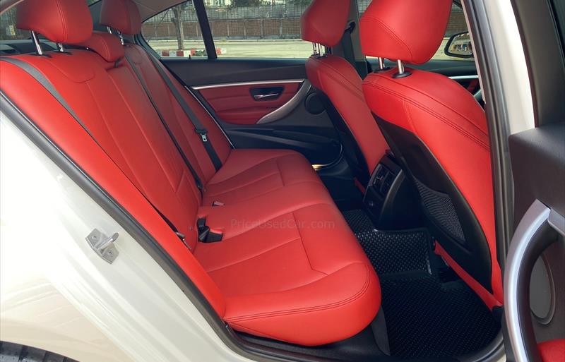 ขายรถเก๋งมือสอง-bmw-บีเอ็มดับบลิว-330e-รถปี2018-รหัส81579-0e05ee00.jpg ขายรถเก๋งมือสอง-bmw-บีเอ็มดับบลิว-330e-รถปี2018-รหัส81579-0e05ee00.jpg