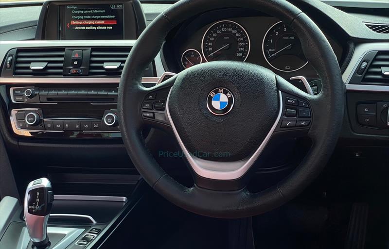 ขายรถเก๋งมือสอง-bmw-บีเอ็มดับบลิว-330e-รถปี2018-รหัส81579-71e1aa31.jpg ขายรถเก๋งมือสอง-bmw-บีเอ็มดับบลิว-330e-รถปี2018-รหัส81579-71e1aa31.jpg