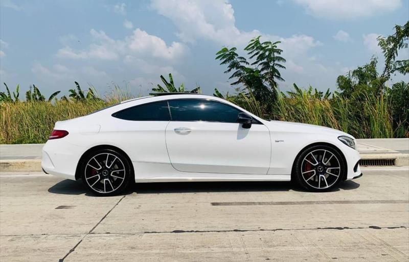ขายรถเก๋งมือสอง-mercedes-benz-เมอร์เซเดสเบนซ์-c43-amg-รถปี2018-รหัส81714-90cd8436.jpg ขายรถเก๋งมือสอง-mercedes-benz-เมอร์เซเดสเบนซ์-c43-amg-รถปี2018-รหัส81714-90cd8436.jpg