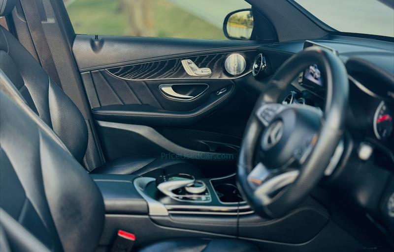 ขายรถเก๋งมือสอง-mercedes-benz-เมอร์เซเดสเบนซ์-glc250-จีแอลซีสองห้าศูนย์-รถปี2018-รหัส81716-0853bf8e.jpg ขายรถเก๋งมือสอง-mercedes-benz-เมอร์เซเดสเบนซ์-glc250-จีแอลซีสองห้าศูนย์-รถปี2018-รหัส81716-0853bf8e.jpg