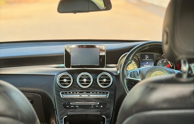 ขายรถเก๋งมือสอง-mercedes-benz-เมอร์เซเดสเบนซ์-glc250-จีแอลซีสองห้าศูนย์-รถปี2018-รหัส81716-7c3e677f.jpg ขายรถเก๋งมือสอง-mercedes-benz-เมอร์เซเดสเบนซ์-glc250-จีแอลซีสองห้าศูนย์-รถปี2018-รหัส81716-7c3e677f.jpg