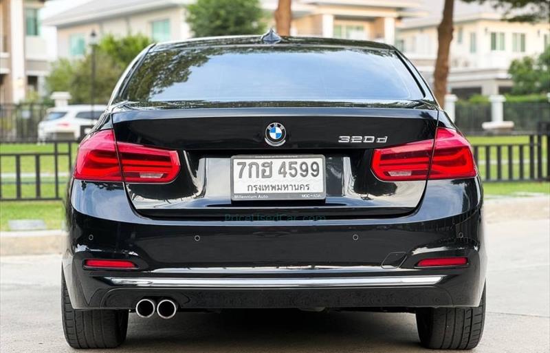 ขายรถเก๋งมือสอง bmw 320d รถปี2018 รหัส 81718 รูปที่4