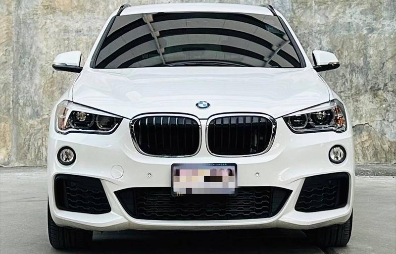 ขายรถ-suv-มือสอง-bmw-บีเอ็มดับบลิว-x1-เอ็กซ์1-รถปี2020-รหัส81720-99ba6570.jpg ขายรถ-suv-มือสอง-bmw-บีเอ็มดับบลิว-x1-เอ็กซ์1-รถปี2020-รหัส81720-99ba6570.jpg